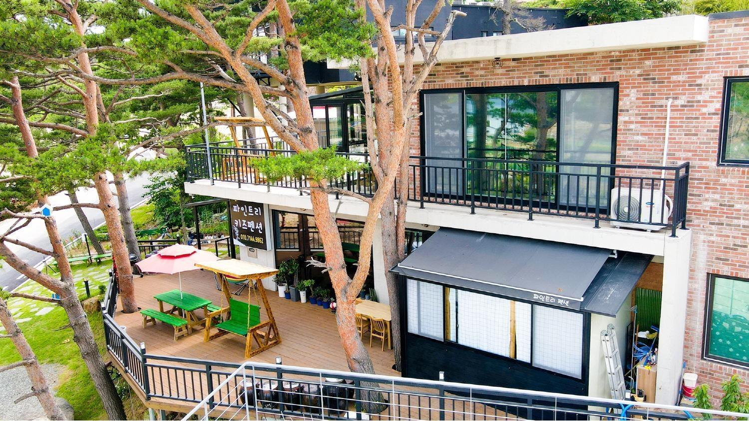 Goseong Pinetree Pension Exterior foto